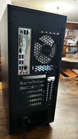 PC Gaming AMD Ryzen 3 3300X - Nvidia GTX 1080