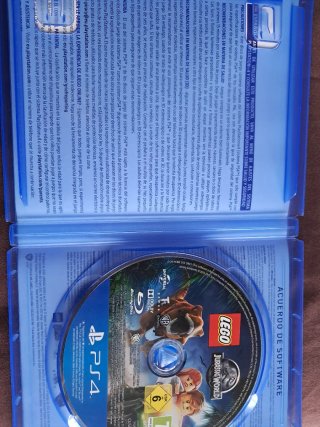 LEGO Jurassic World (PS4) in ottime condizioni