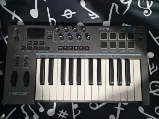 Nektar LX25+ USB MIDI TECLADO IMPACT, CONTROLADOR