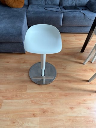 Taburete de cocina Ikea blanco regulable en altura