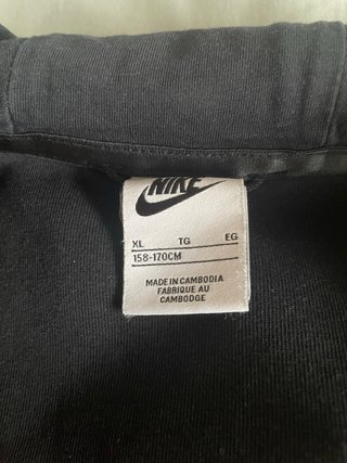 Chaqueta Nike Tech Fleece Gris y Negra