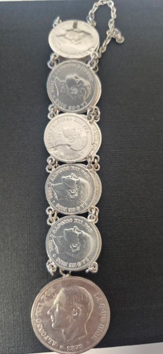 Bracciale in Argento con Monete Spagnole Antiche
