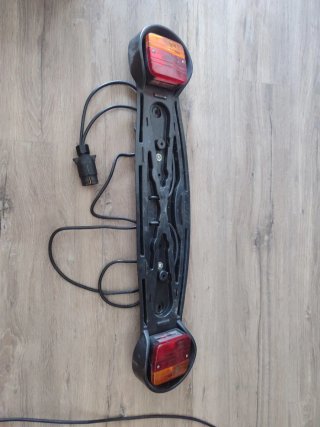 Portamatrículas con luces para remolque