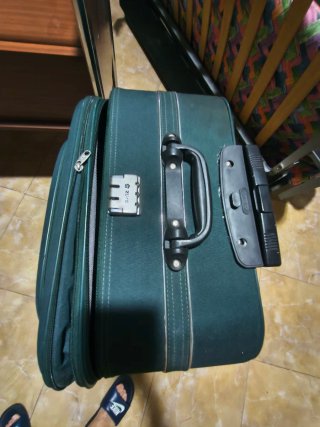Maleta ZUS LINE verde