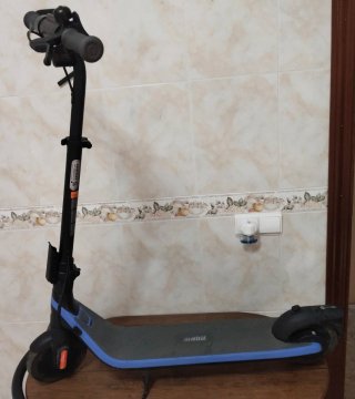 Patin Eléctrico Segway ninebot kickscooter C2 pro