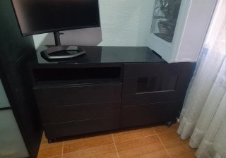 Mueble TV IKEA Negro Cristal y Madera