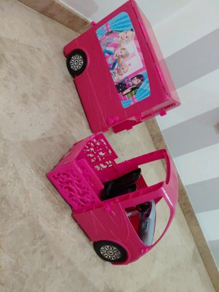 Caravana Barbie con Accesorios