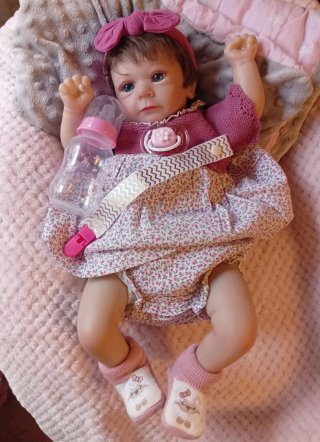 Muñeca Bebé Reborn de Vinilo y Tela Tiene peso
