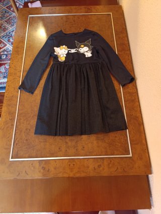 Vestido Negro Manga Larga Hello Kitty