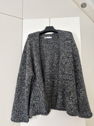 Chaqueta Zara jaspeada gris y blanca