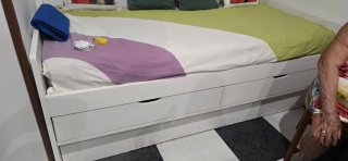 Cama con colchon y cajones inferior