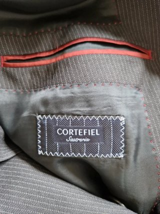 Traje de hombre negro