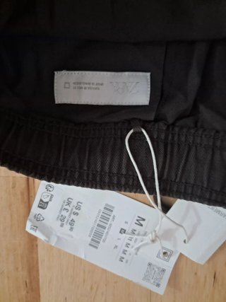 Short Zara elástico gris oscuro