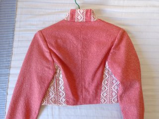 Traje de flamenca rosa con volantes