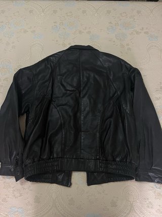 Chaqueta de piel negra hombre