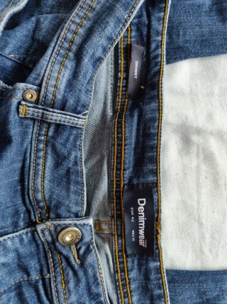 Vaqueros hombre skinny Lefties talla 42 con rotos