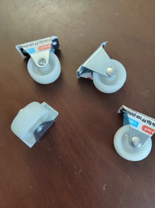 4 Ruedas giratorias nuevas a estrenar