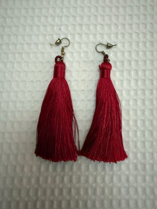 Pendientes de Flecos Rojos Nuevos Actuales