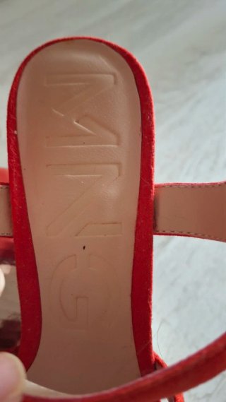 Sandalias Tacon Marrones y Rojas Talla 36