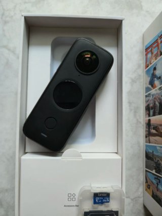 Cámara Insta360 ONE X2