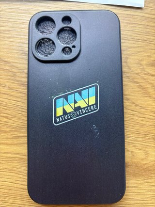 Funda Natus Vincere para iPhone 15 Pro Max