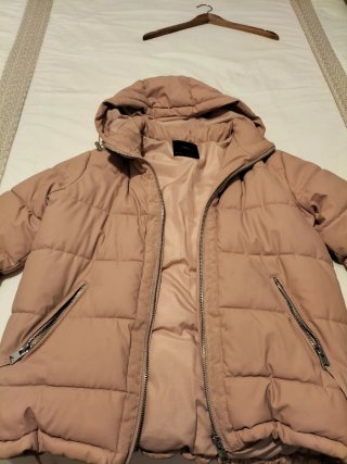Trenca acolchada Zara rosa