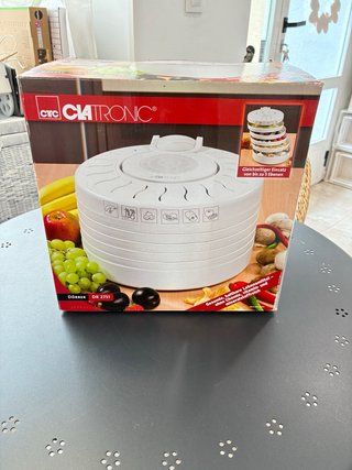 Deshidratadora de Alimentos Clatronic DR 2751