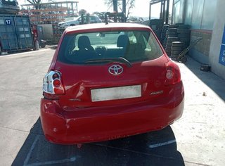 G92c012011 centralita motor toyota auris 501377