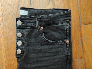 Pantalón vaquero negro Zara