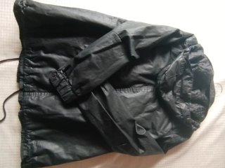 Parka Zara Semiencerada Negra
