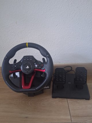 Volante Hori Racing Wheel Apex para PS4/PS5