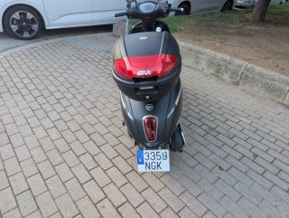 Keeway Versilia 125cc Scooter Negra