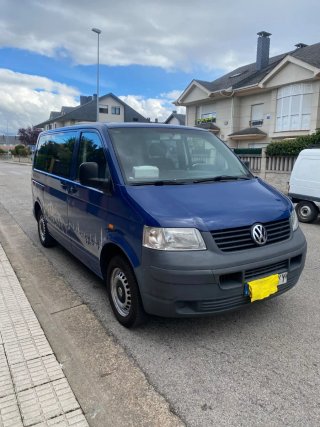 Volkswagen Transporter T5 2004