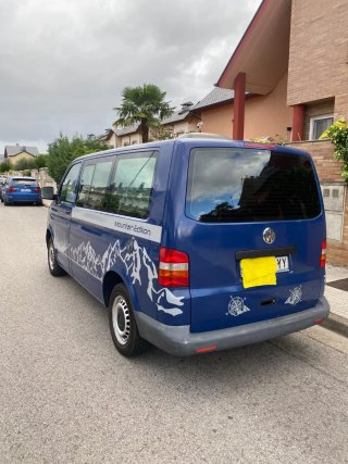 Volkswagen Transporter T5 2004