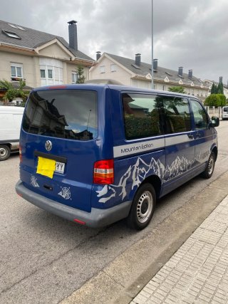 Volkswagen Transporter T5 2004