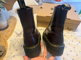 Botas Dr. Martens Jadon Burdeos Talla 38