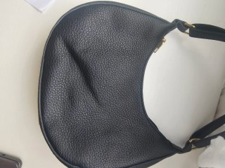 Bolso estilo fndi Negro y Dorado