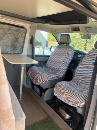 Volkswagen Transporter T5 2011