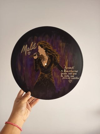 Vinilo Decorativo Pintado a Mano Malú