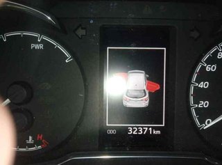 Toyota 514522 centralita 899810d161 yaris hybrid