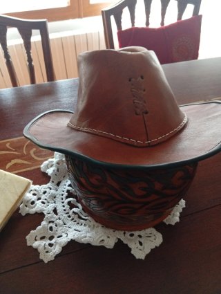 Sombrero de Cuero Estilo Country
