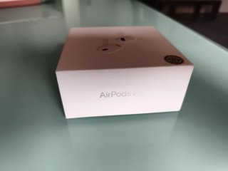 AirPods Pro 2ª generazione in bianco