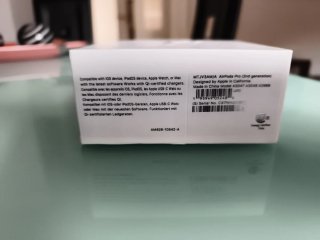 AirPods Pro 2ª generazione in bianco