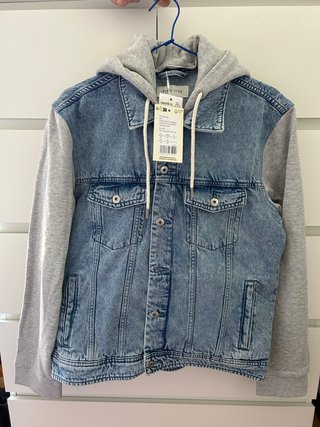 Cazadora Vaquera con Capucha Pier One