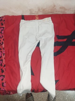 Vaqueros Blancos Rotos Zara Talla S