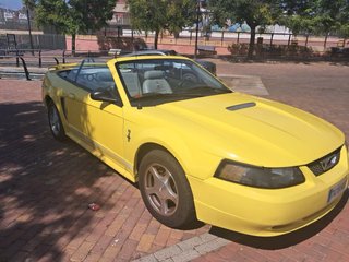 Ford Mustang 2001