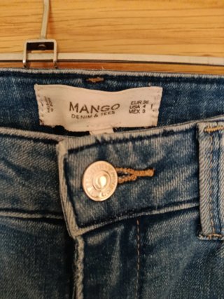 Pantalones vaqueros Mango azules