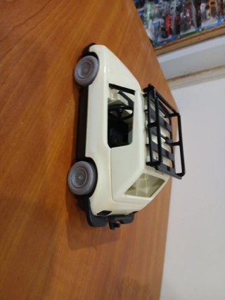 Coche Playmobil antiguo Este 12€