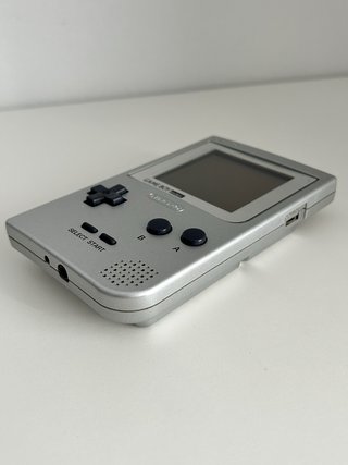 Nintendo Game Boy Pocket Plata + funda.