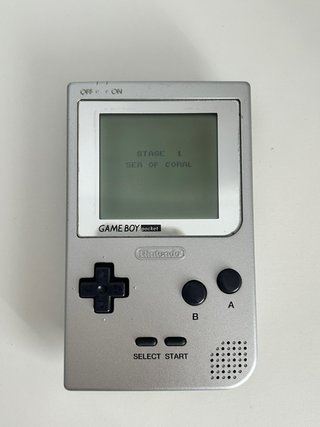 Nintendo Game Boy Pocket Plata + funda.